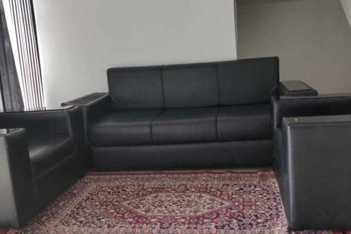 Room 4 of 41