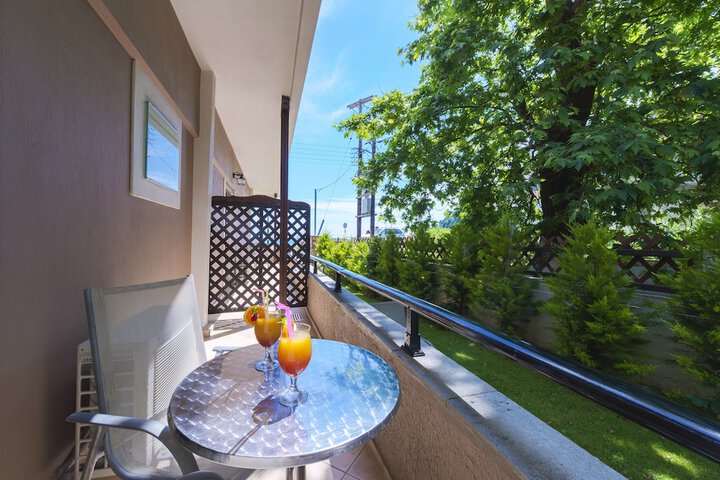 Terrace/Patio 67 of 123