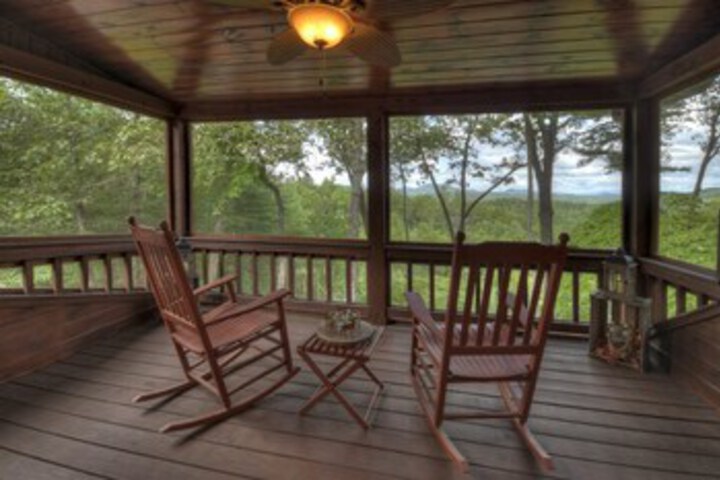 Terrace/Patio 3 of 81