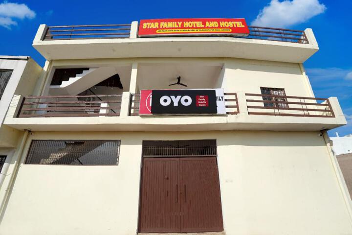 Hotel O Star Family Hotel & Hostel