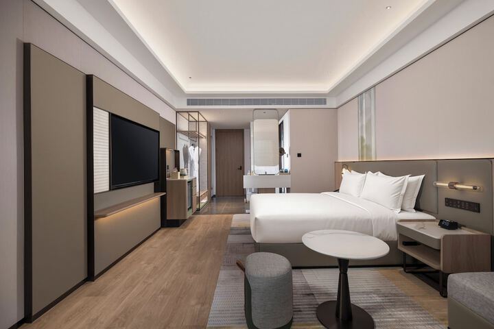 Room 19 of 59