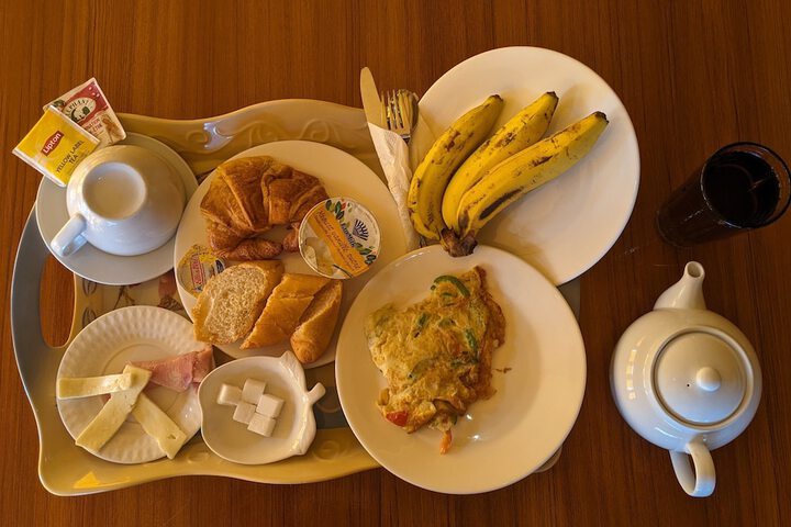 Breakfast/Coffee Service 123 of 137