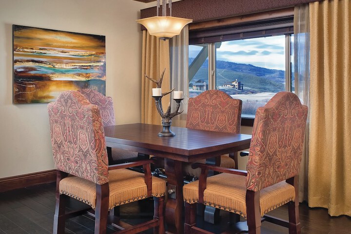 In-room dining