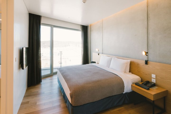 Room 56 of 161