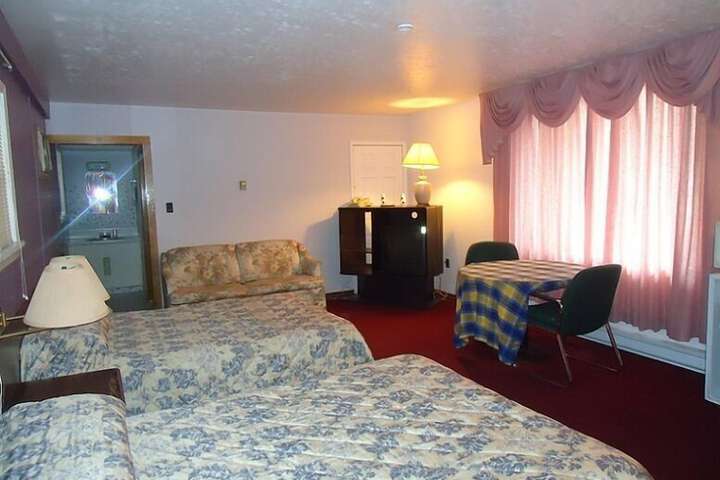 Room 5 of 39