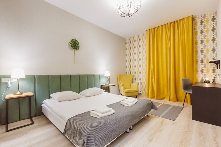 Room 10 of 22