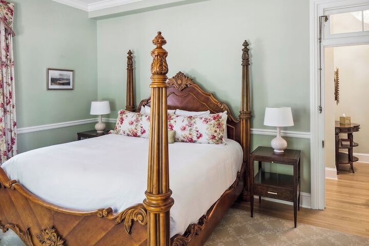 1 King Bed (9 of 15)