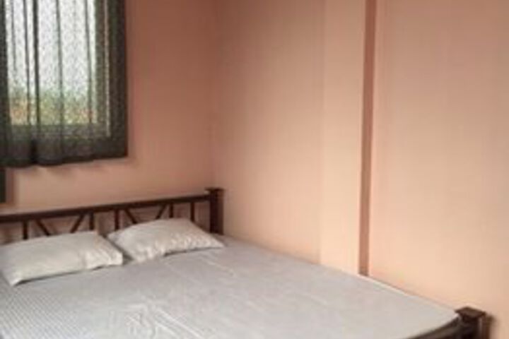 Room 47 of 87