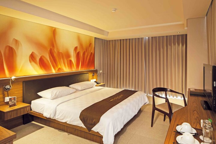 Room 17 of 52