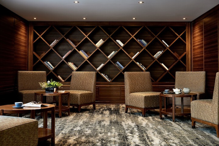 Hotel Interior 10 of 95