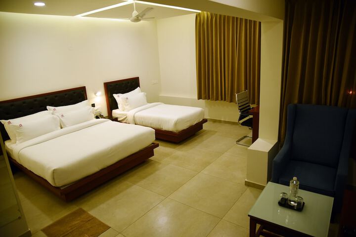 Room 8 of 42