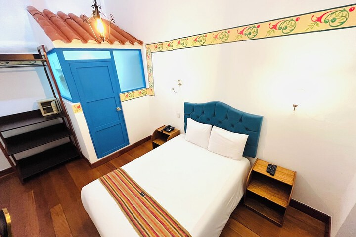 Room 28 of 71
