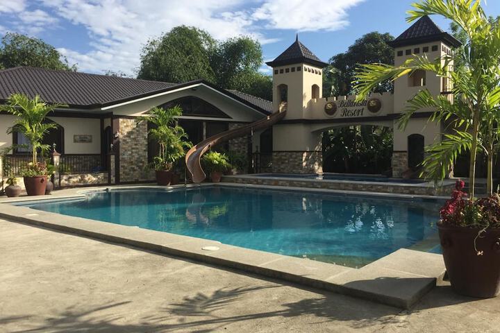 Pool 26 of 41