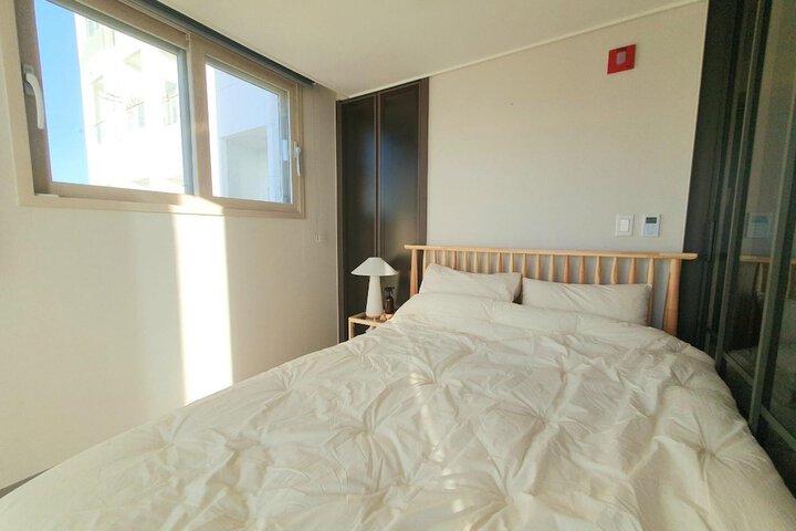 Room 6 of 640