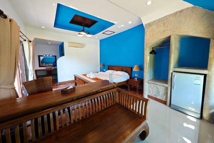 Room 12 of 46