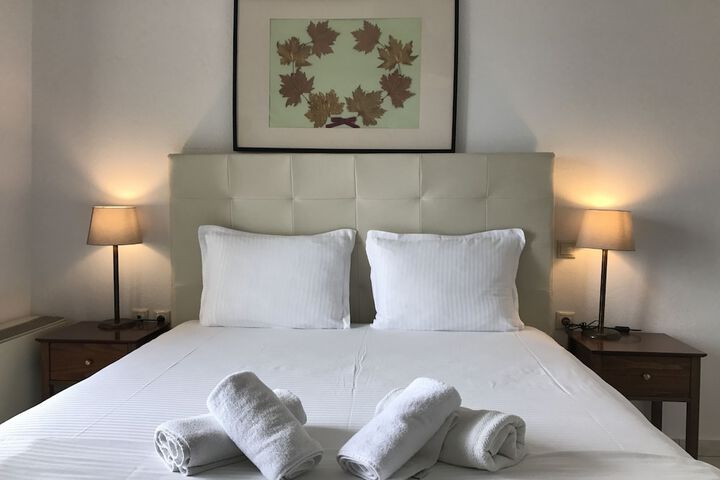 Room 4 of 47