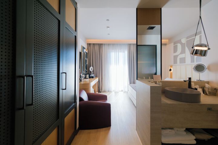 Room 22 of 109