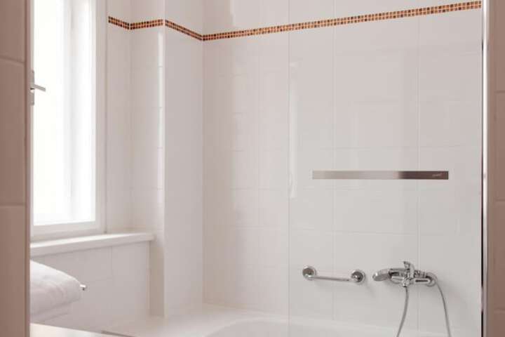 Clean Restrooms