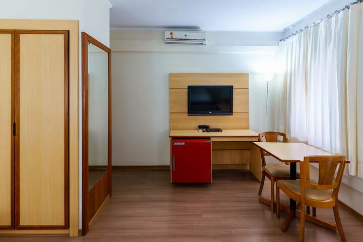 Room 29 of 47