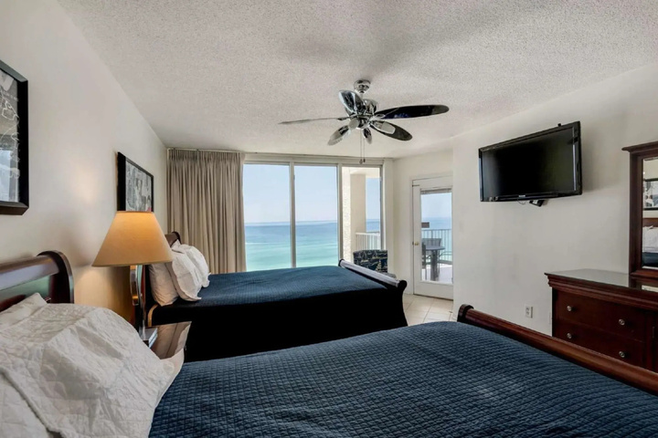 Room 5 of 14