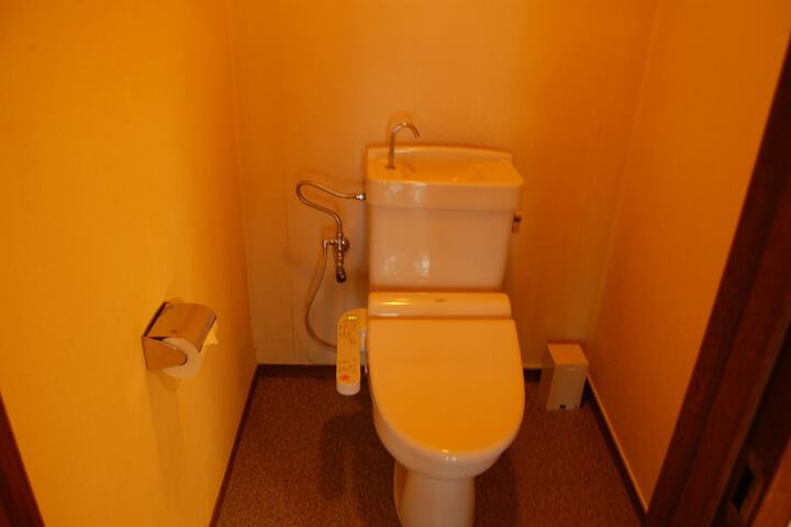 Room 14 of 45
