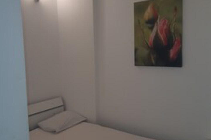 Room 39 of 61
