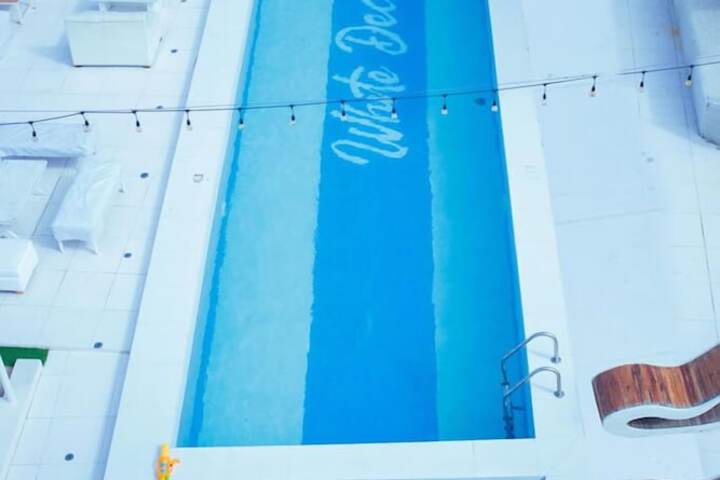 Pool 14 of 23