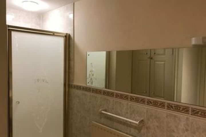 Room 3 of 11