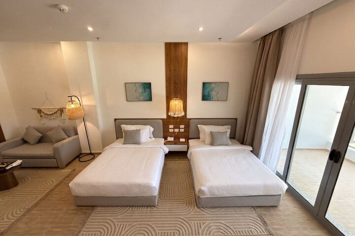 Room 56 of 146
