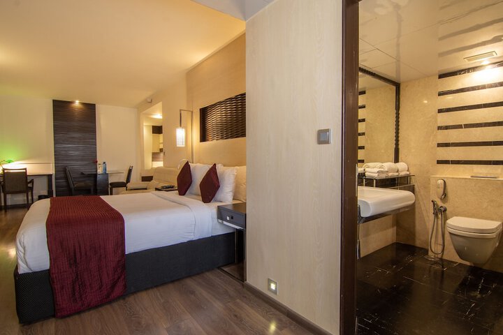 Room 10 of 39