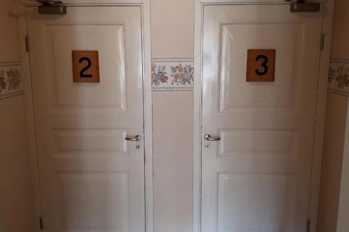 Room 13 of 24