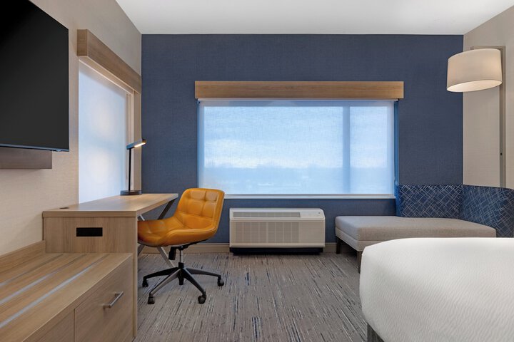 Room 17 of 67