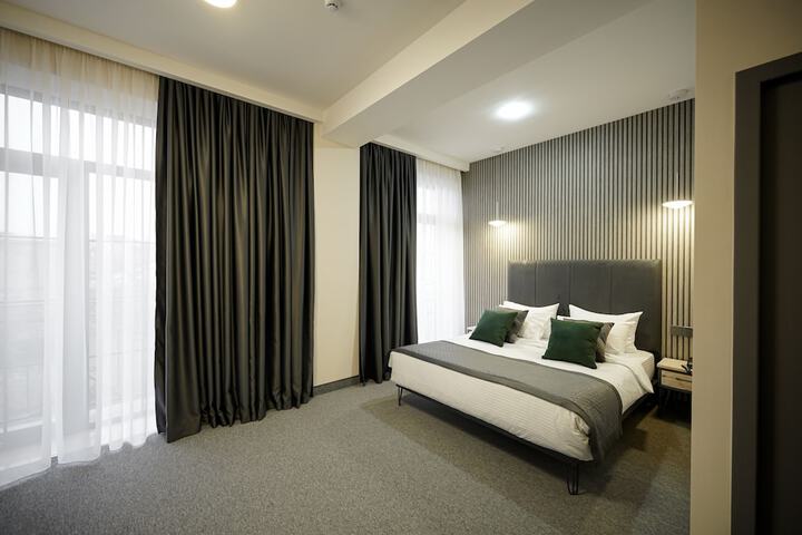 Room 14 of 209