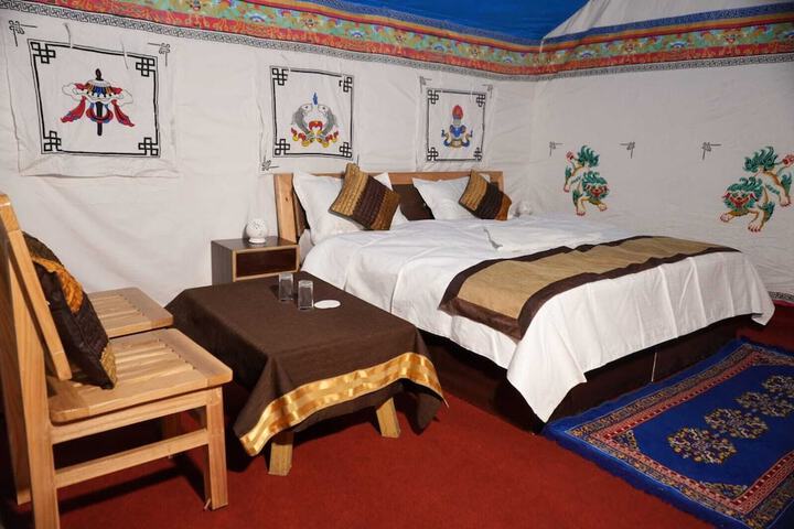 Room 10 of 25