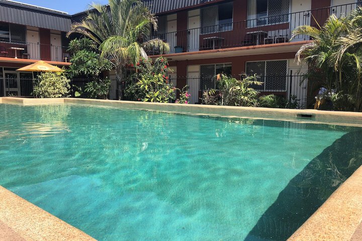 Pool 29 of 40