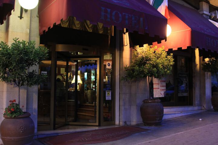 Hotel 103 of 133