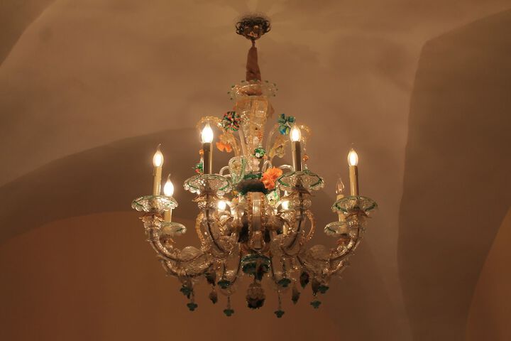 Room 12 of 50