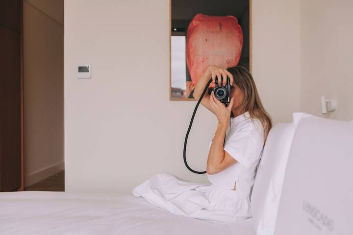Room 106 of 186