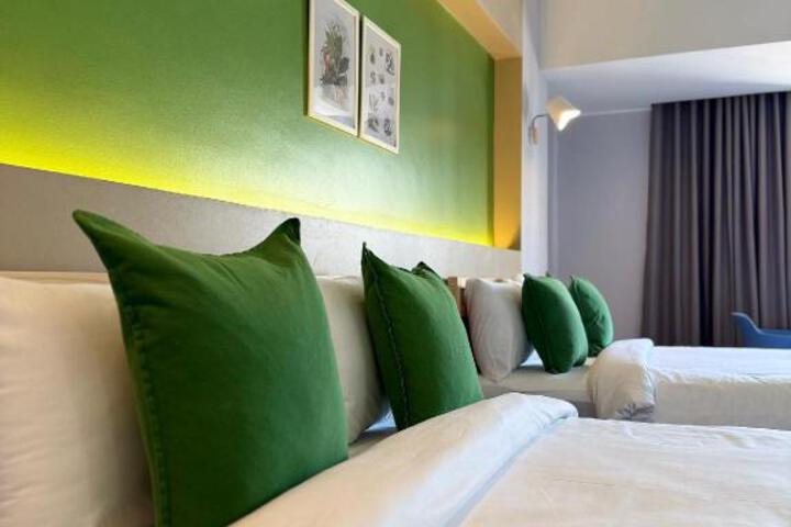Chill Chill Hotel