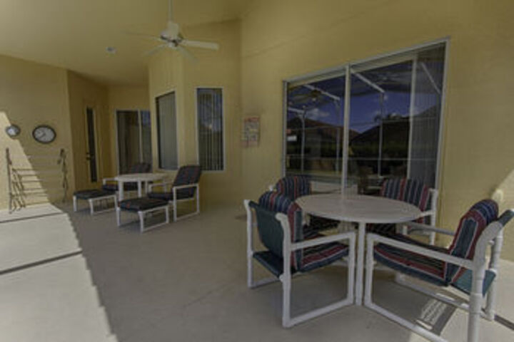 Terrace/Patio 365 of 380