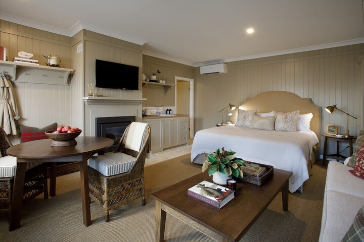 Suite Room