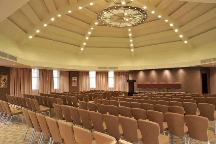 Ballroom/Hall 185 of 227
