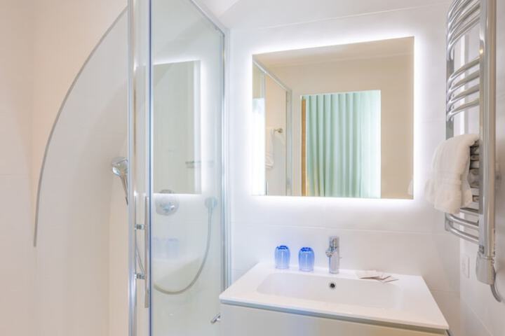 Bathroom Vanities