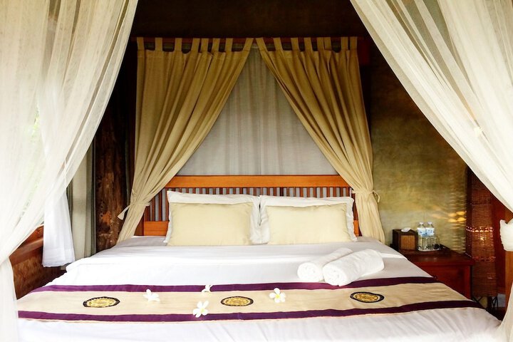 Room 28 of 72