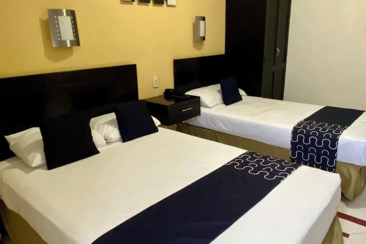 Room 5 of 6