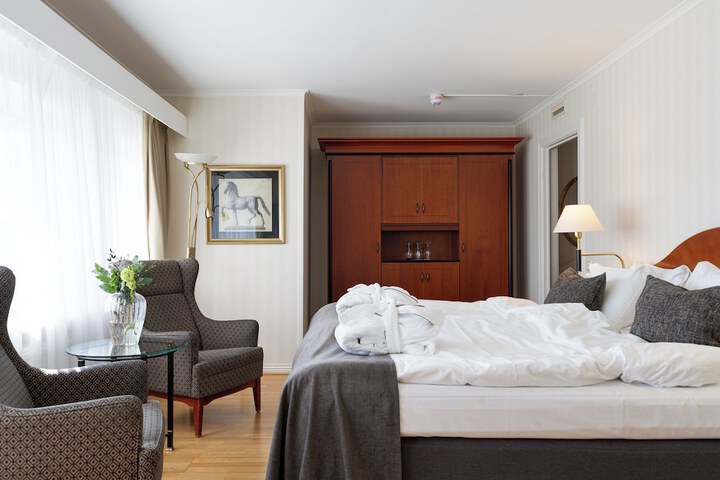 Room 46 of 114
