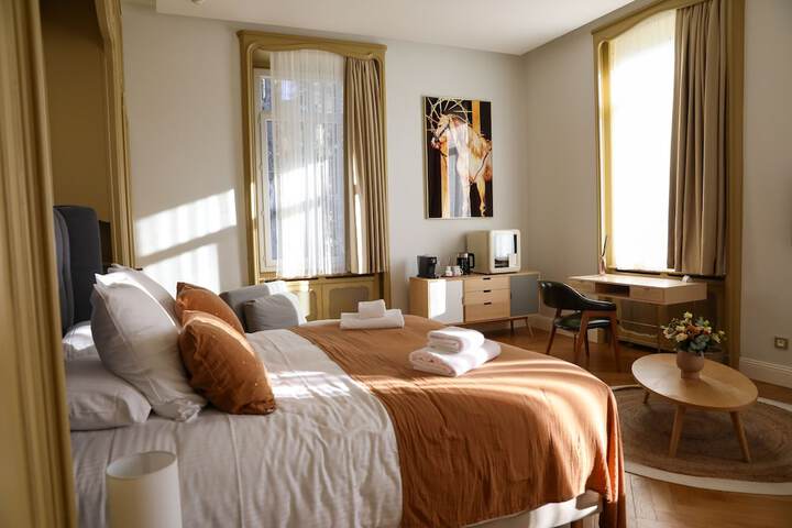 Room 22 of 60
