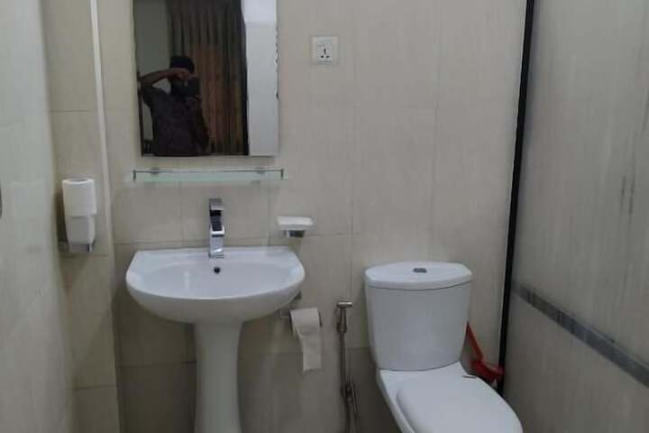 Room 20 of 48