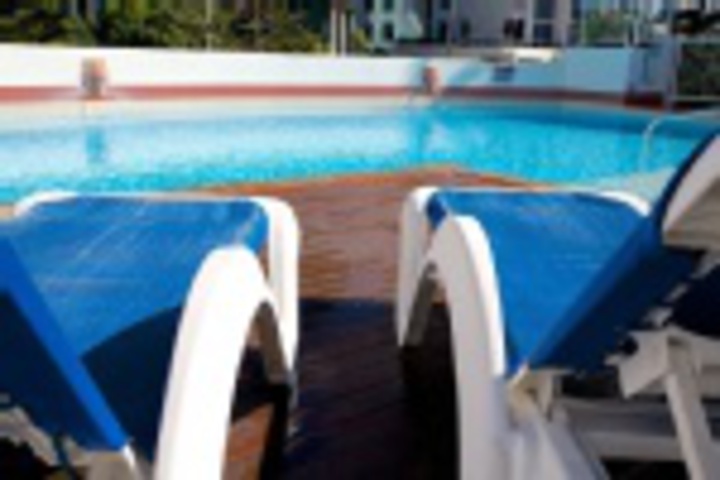 Sundeck 5 of 119