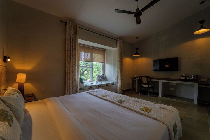 Room 10 of 207